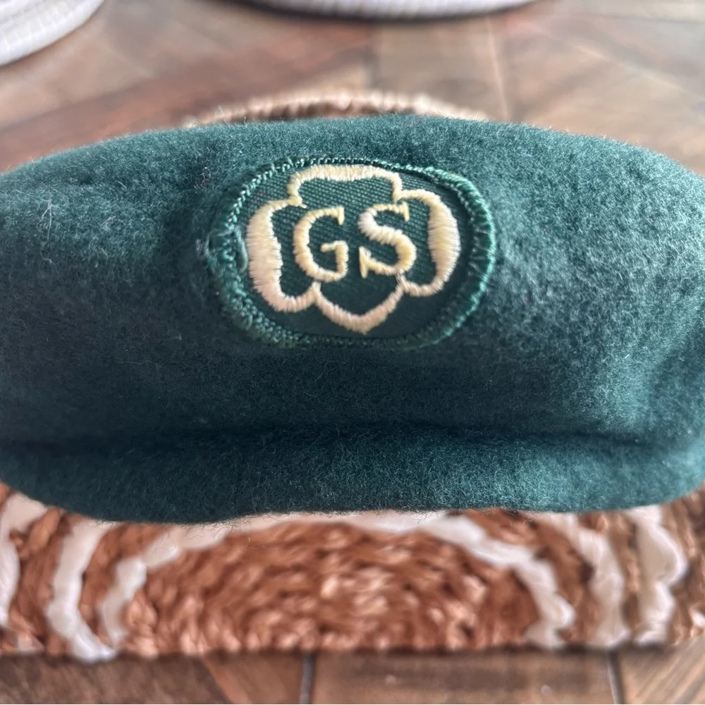 VINTAGE 1960’S GIRL SCOUTS GREEN KANGUL BERET 100% WOOL